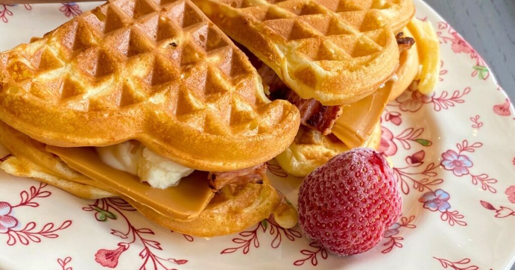 ROSEさんのワッフルと冷凍いちご🍓