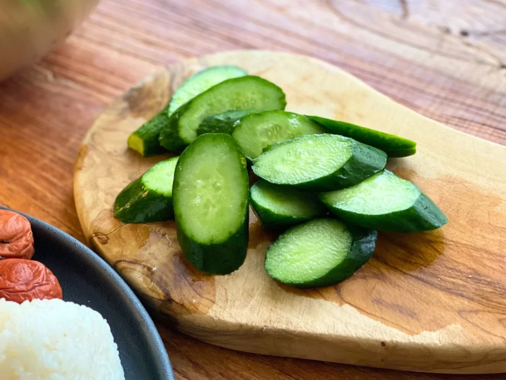 きゅうりの薄切り