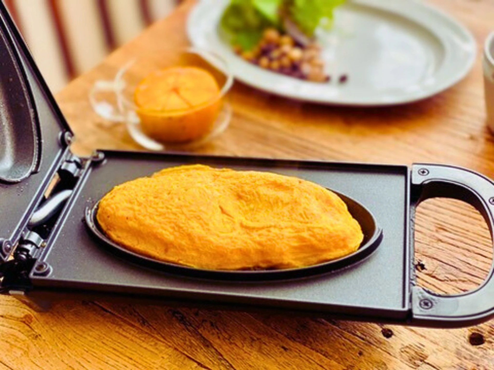 焼き上がったオムレツのアップ