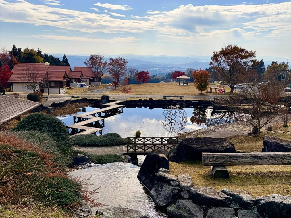 山の駅から見下ろす景色は鏡のように美しかったです