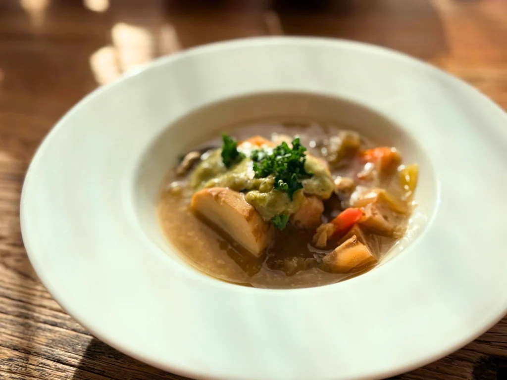 野菜スープの朝ごはん