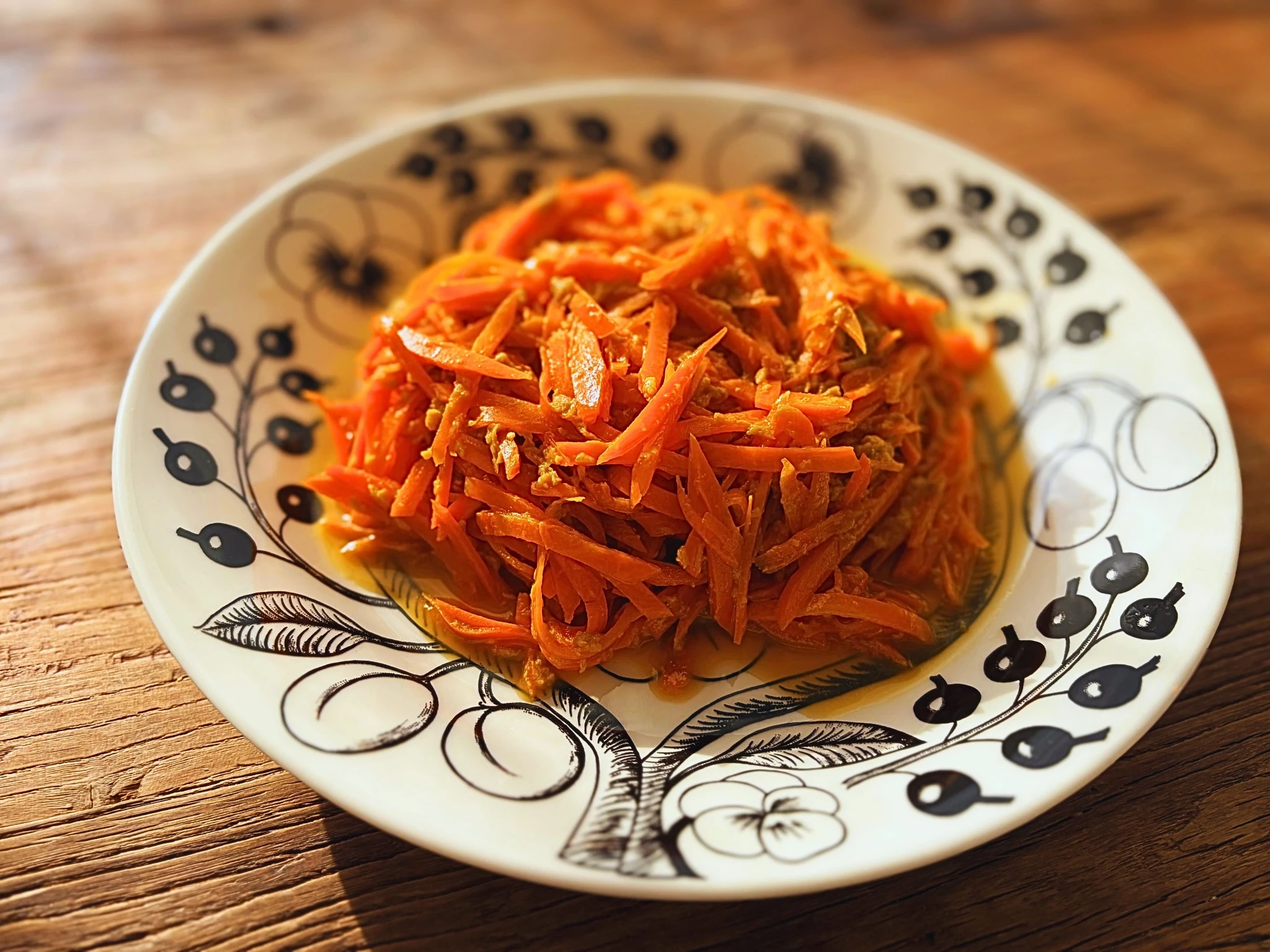 にんじんとツナと卵炒めの完成です