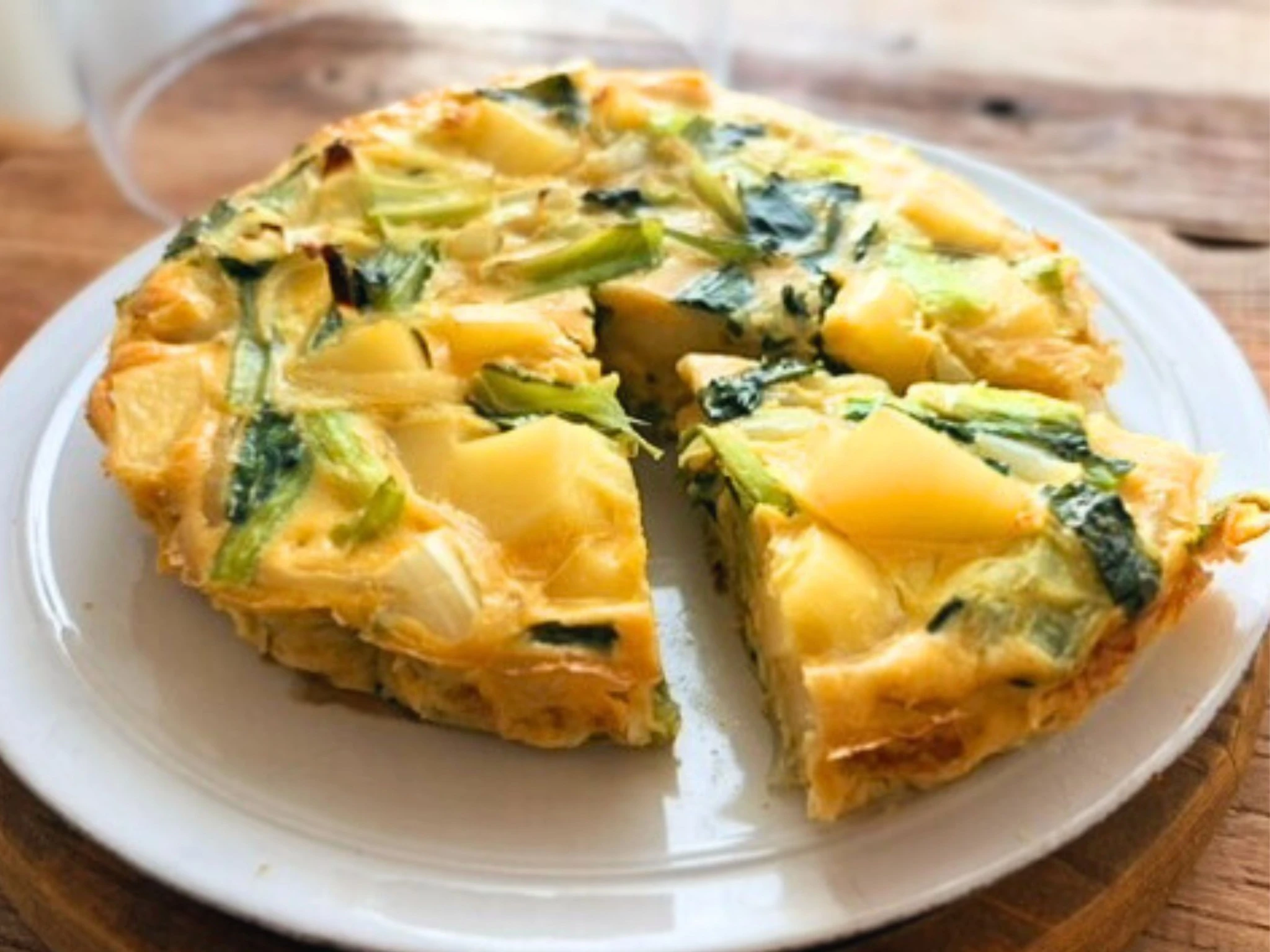 「わたしの味」卵と野菜のケーキ